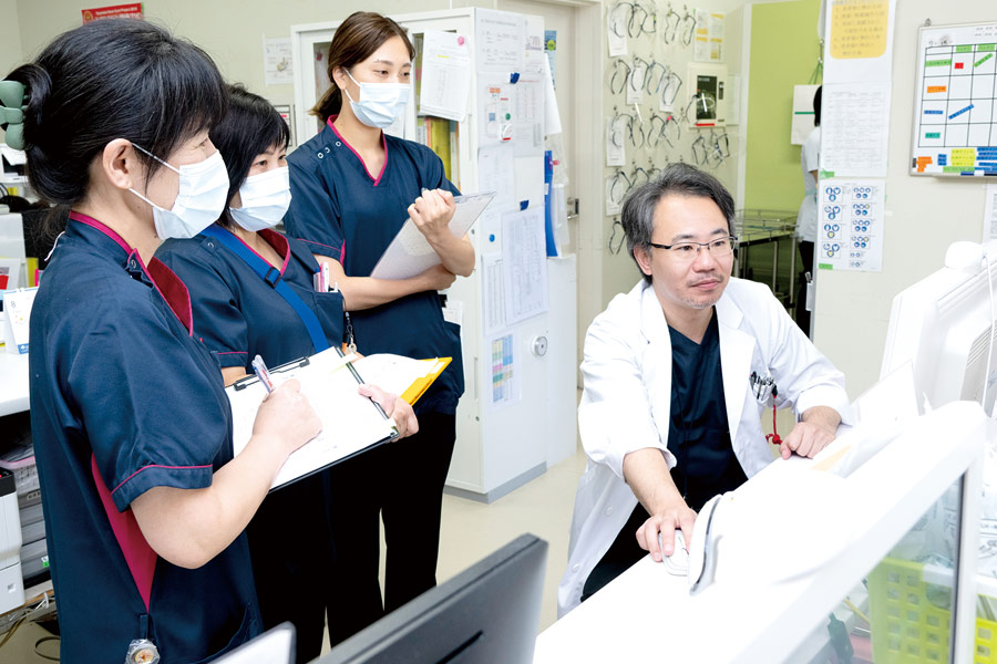 カンファレンス